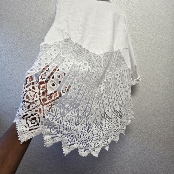 Soft Surroundings Tops - Soft Surrounding White Button-Up Lace Detail Shirt Size 1X
